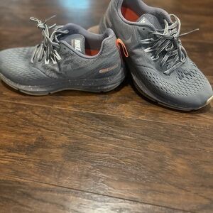 Nike Gray Performance Running Shoes with Breathable Knit